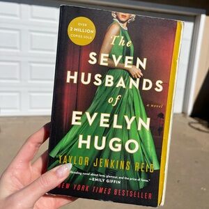 The Seven Husbands of Evelyn Hugo by Taylor Jenkins Reid